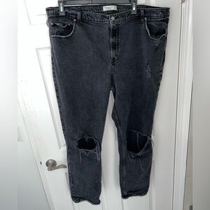 Abercrombie 90s Straight Ultra High Rise Black Ripped Jeans